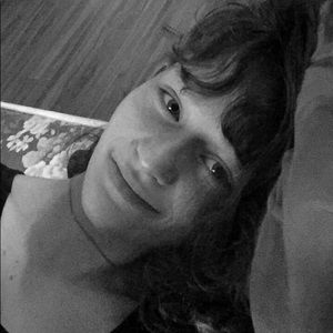 Meet your Posher, Harmonee